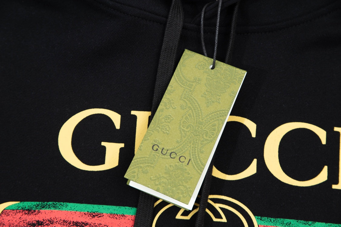 체인2호 / 구찌(Gucci)의 클래식 로고 프린트 후드 스웨트셔츠