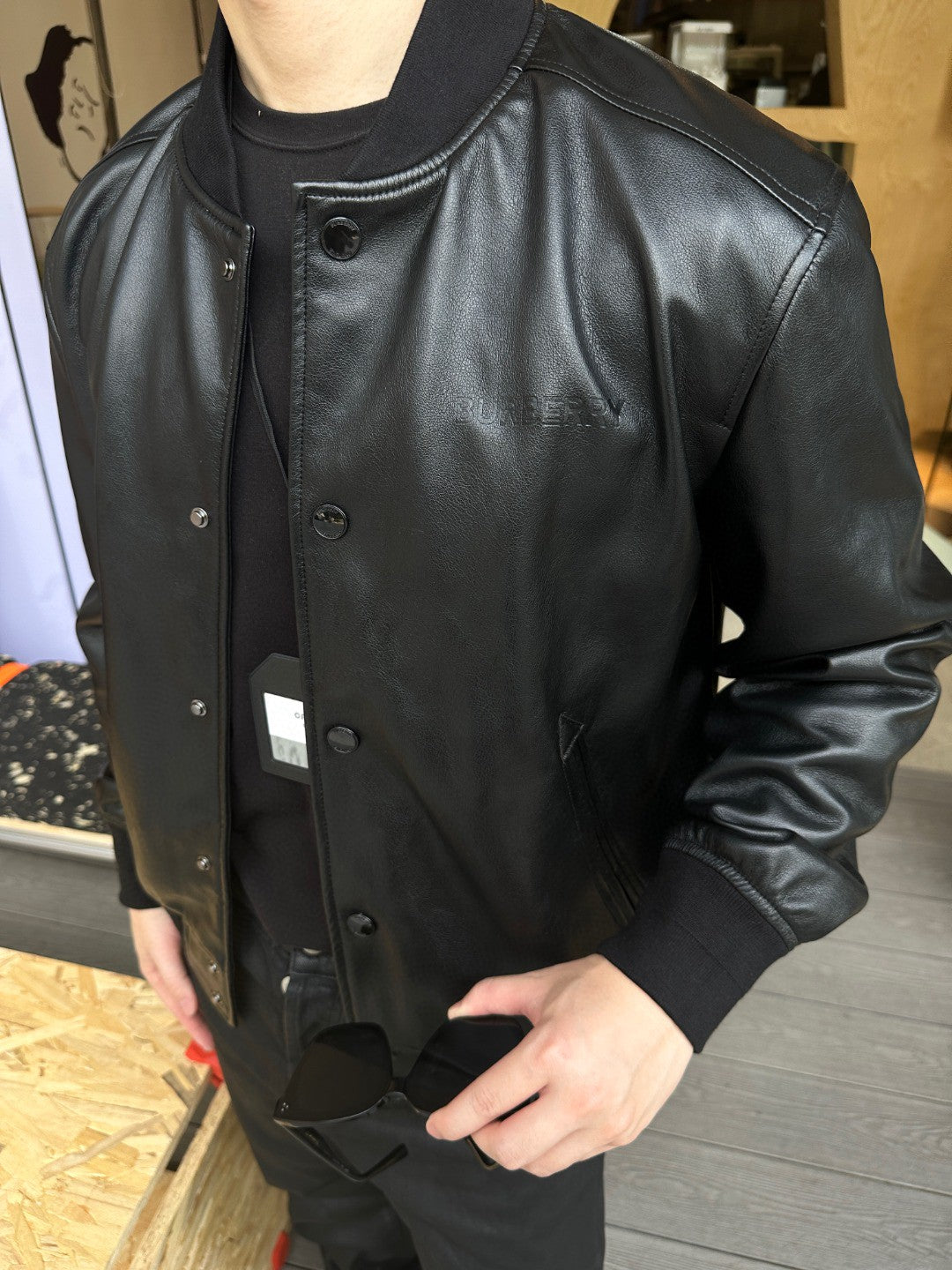 GTR / 버버리  23FW 로고 가죽 재킷