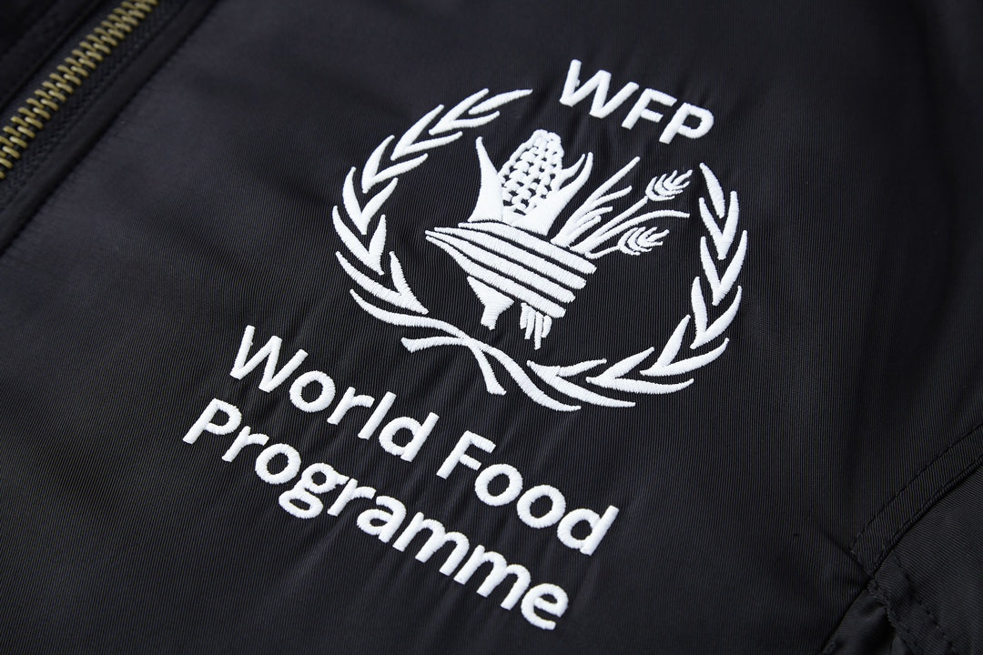 잔디 / 발렌시아가 WFP 세계식량청 로고 봄버 봄버 코튼 자켓