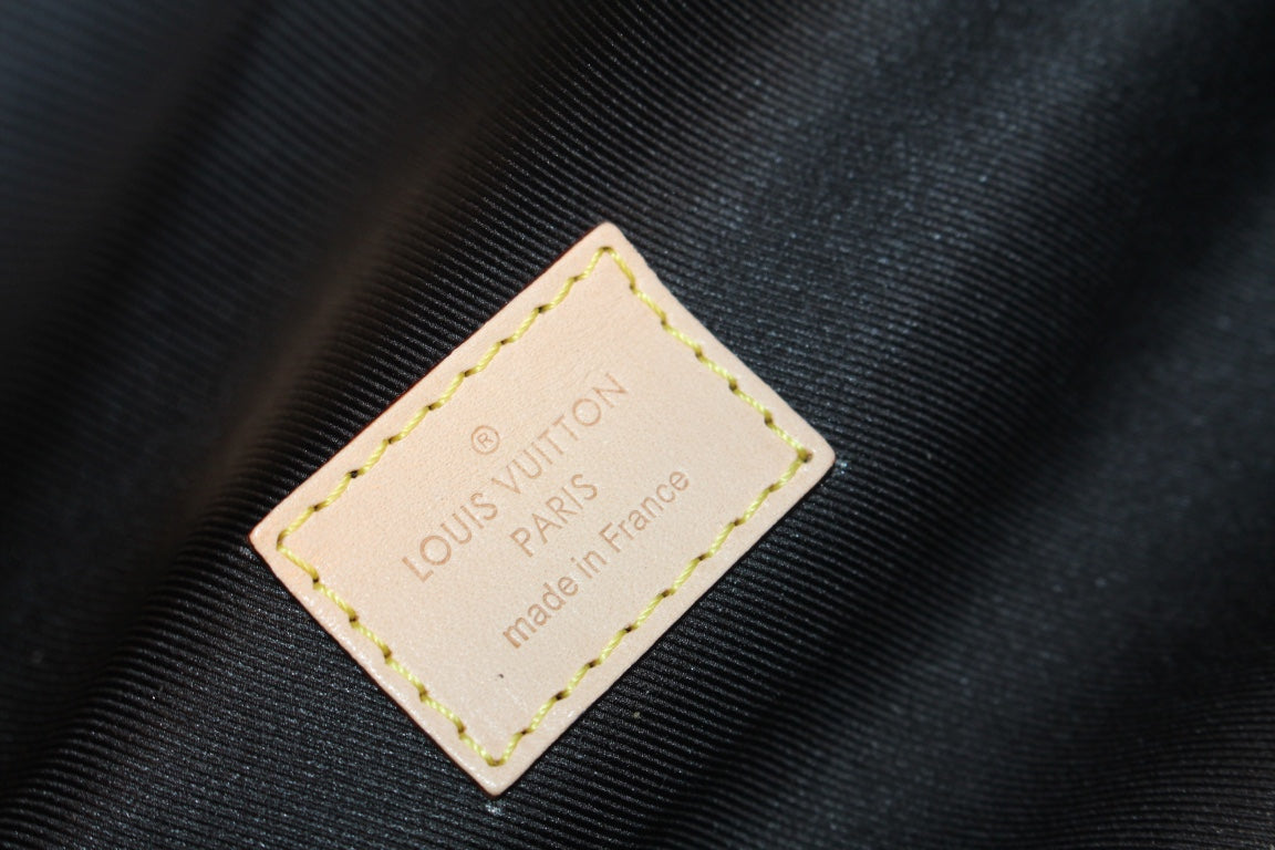 *벽 / 루이비통 모노그램 범백 M43644 - Louis Vuitton