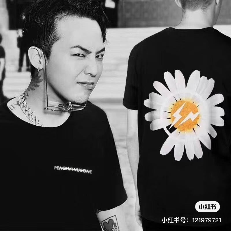 잔디집 / 피스마이너스원 반팔티 ,  PEACEMINUSONE G-Dragon x FragmentDesign 후지와라 히로시 라이트닝 데이지 반소매