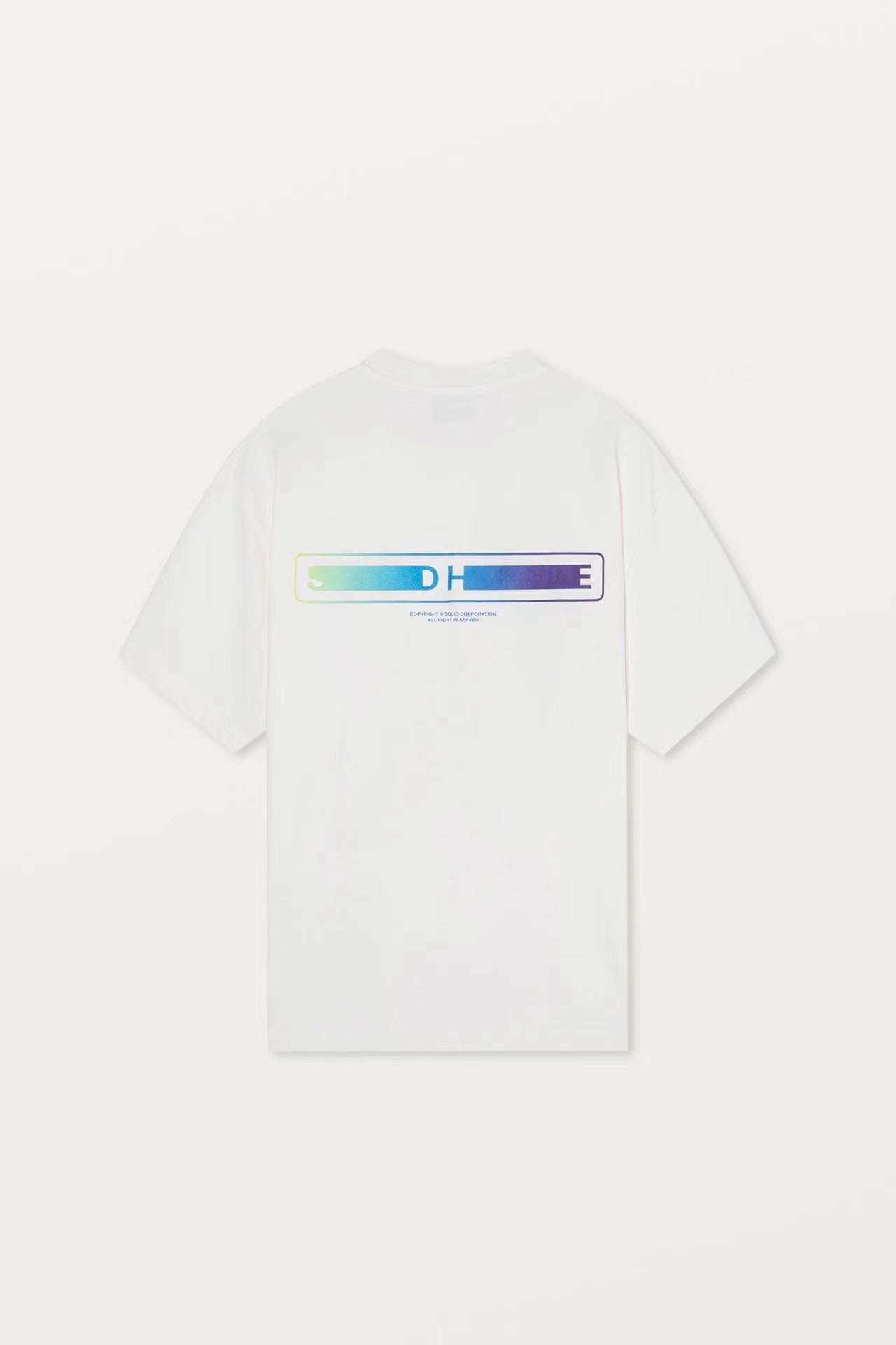 탑솔리드옴므 / 솔리드옴므  루즈핏 자수 라운드 프린트 티셔츠
