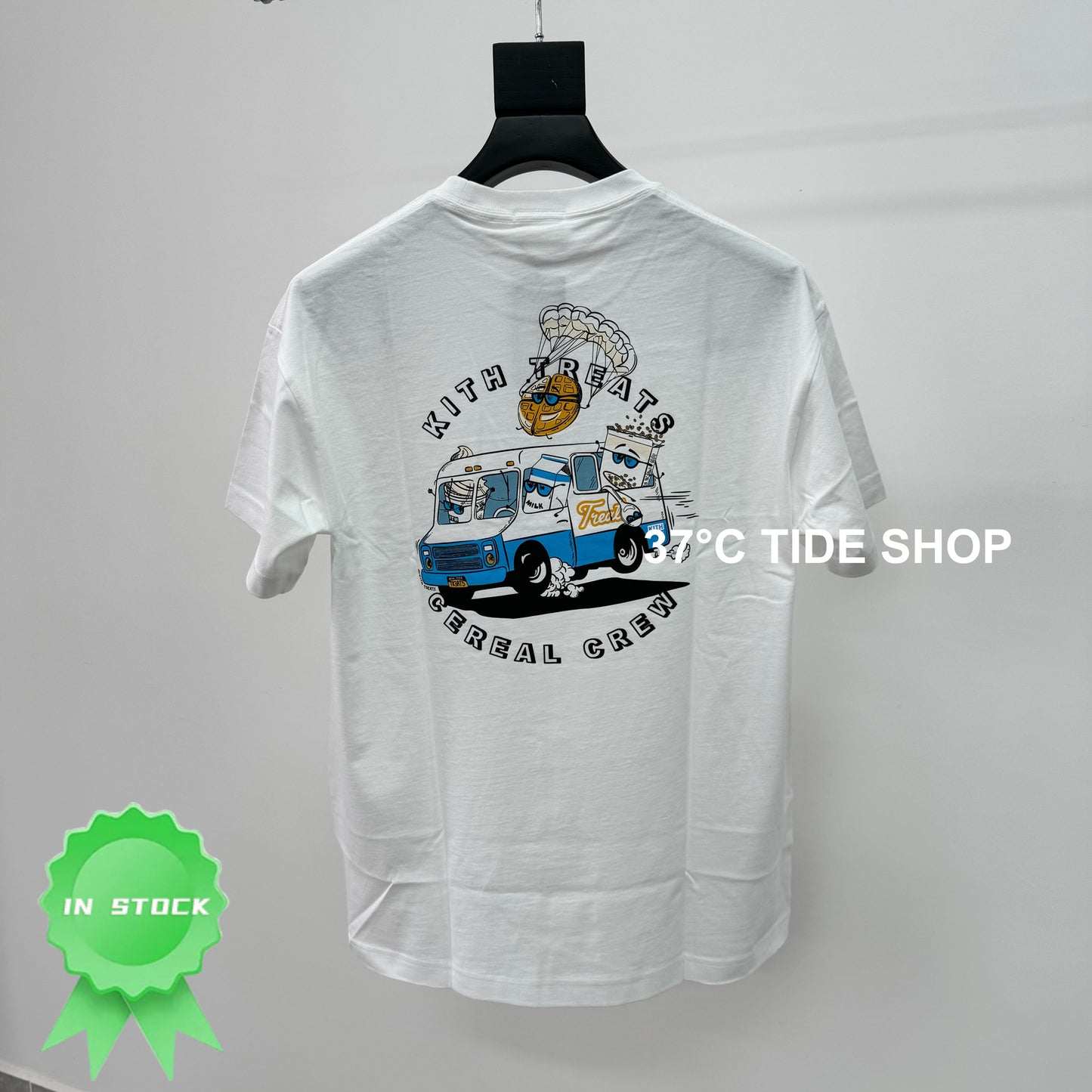 37도 / Kith Treats Parade II Tee