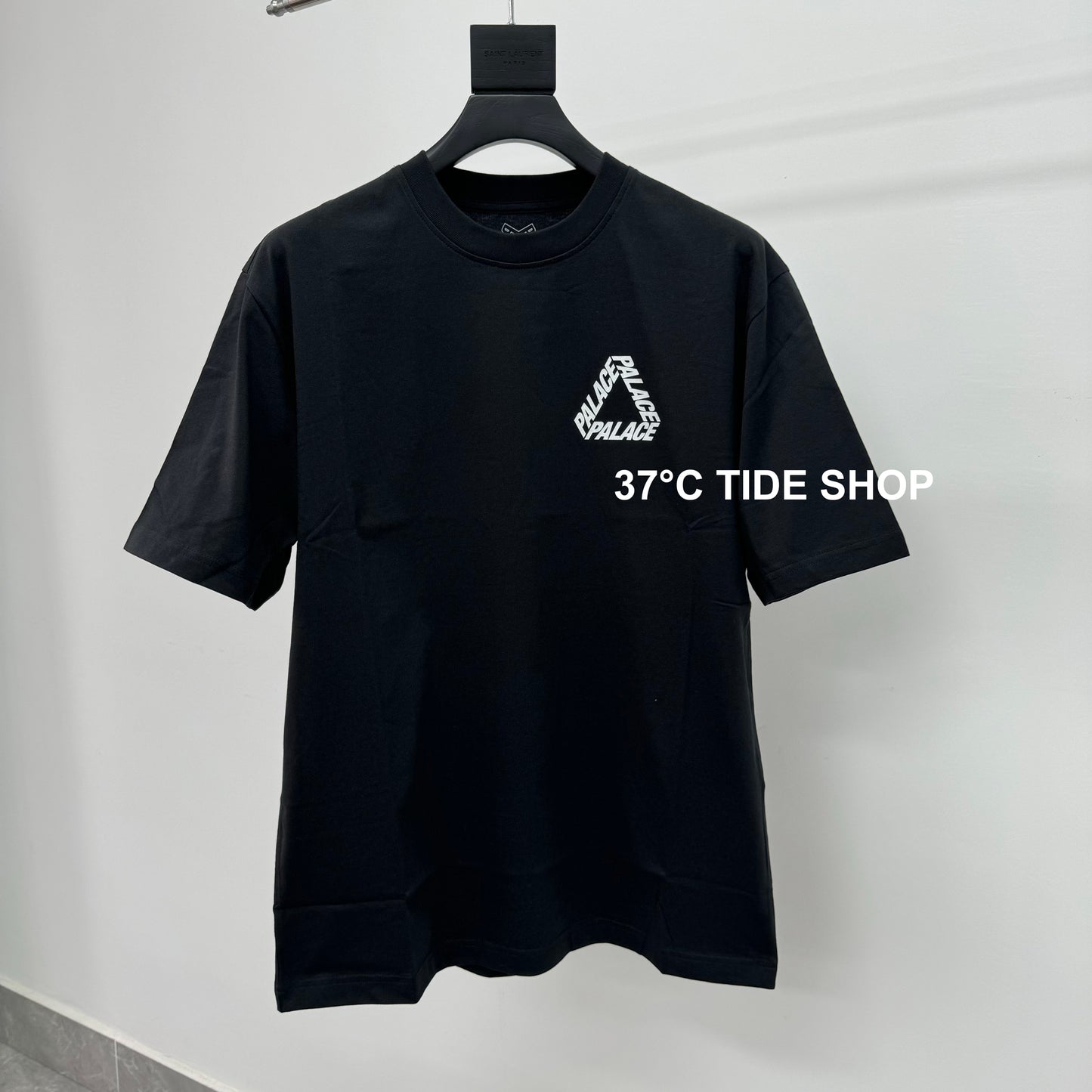 37도 / 팔라스 PALACE BAKED P3 T-SHIRT