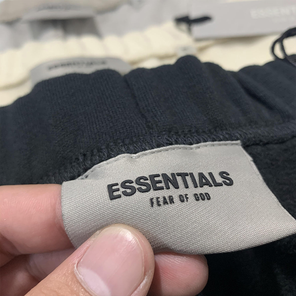 세나 / FOG ESSENTIALS FEAR OF GOD 일곱 번째 시즌 더블 라인 반사 문자 스포츠 바지