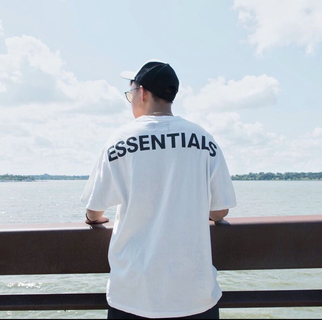 세나 / FOG ESSENTIALS FEAR OF GOD 더블 라인 하이 스트리트 3M 반사 느슨한 반팔 티셔츠