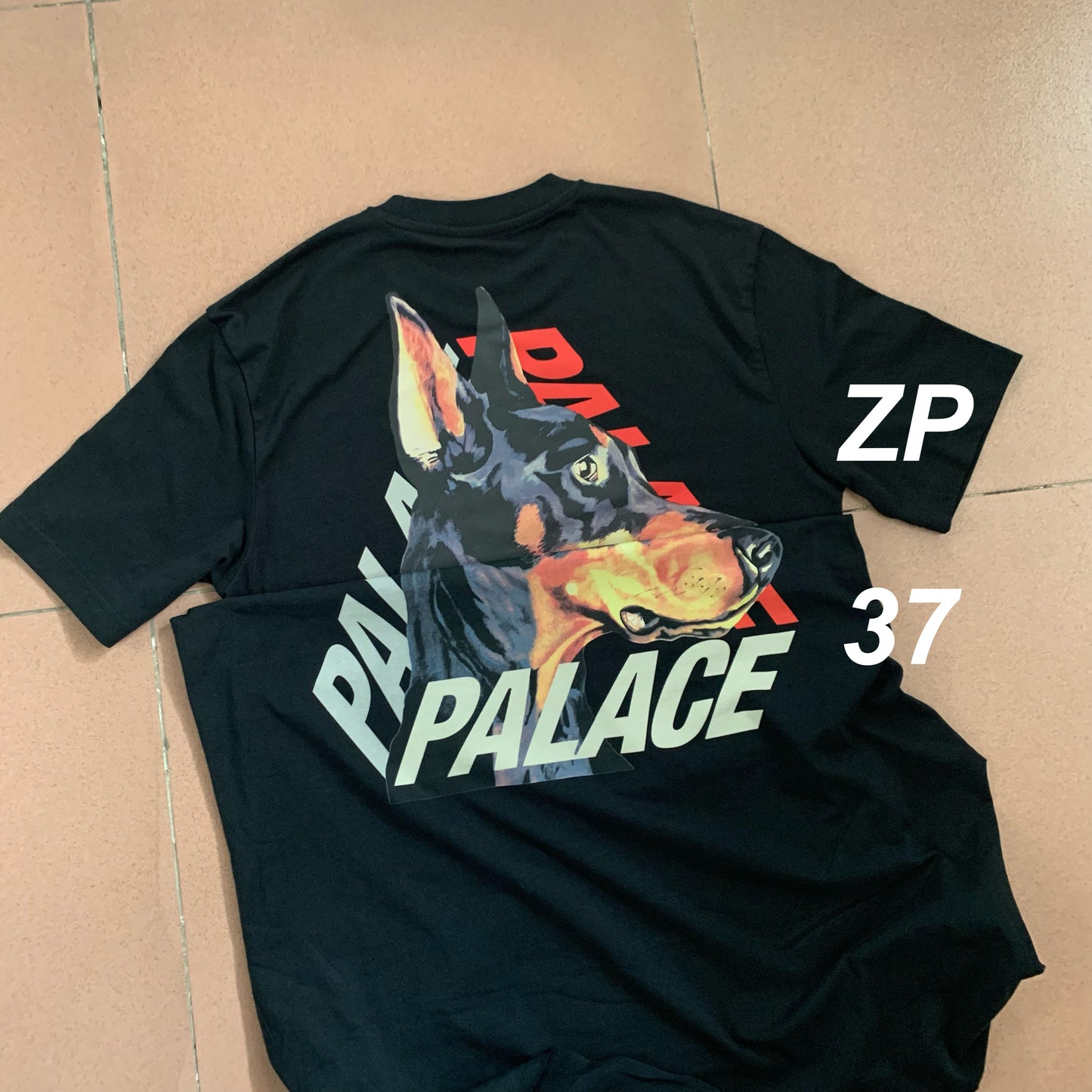 37도 / 팔라스 반팔티 , PALACE SS22 P-3-K-9 T-shirt