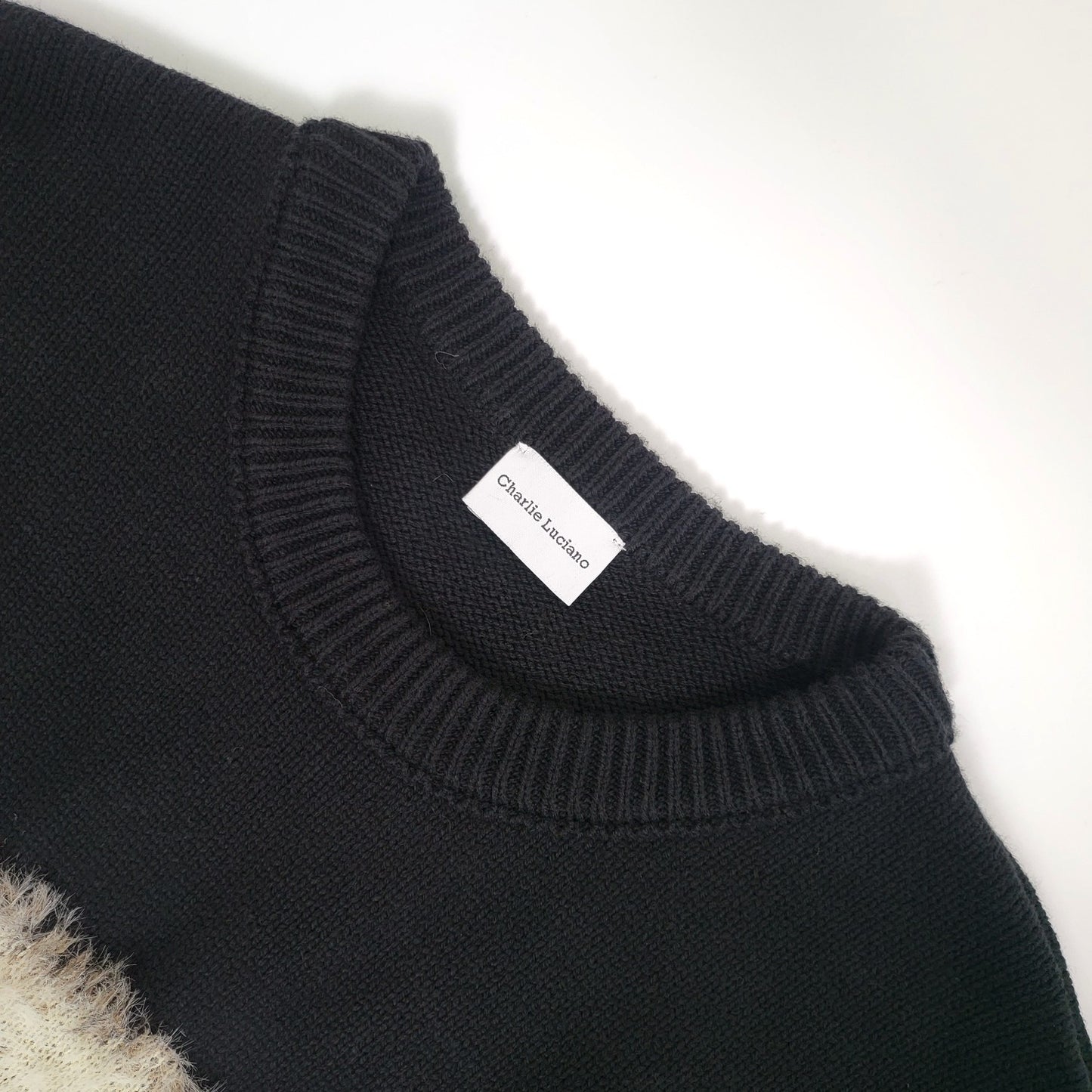 GTR / 셀린느 니트 스웨터