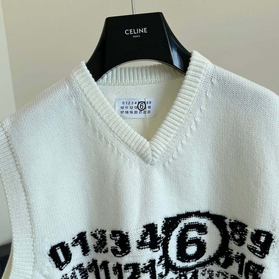 체인2호 / 메종 마르지엘라 조끼, Maison Margiela/MM6 Margiela 24ss 브이넥 인타르시아 니트 베스트