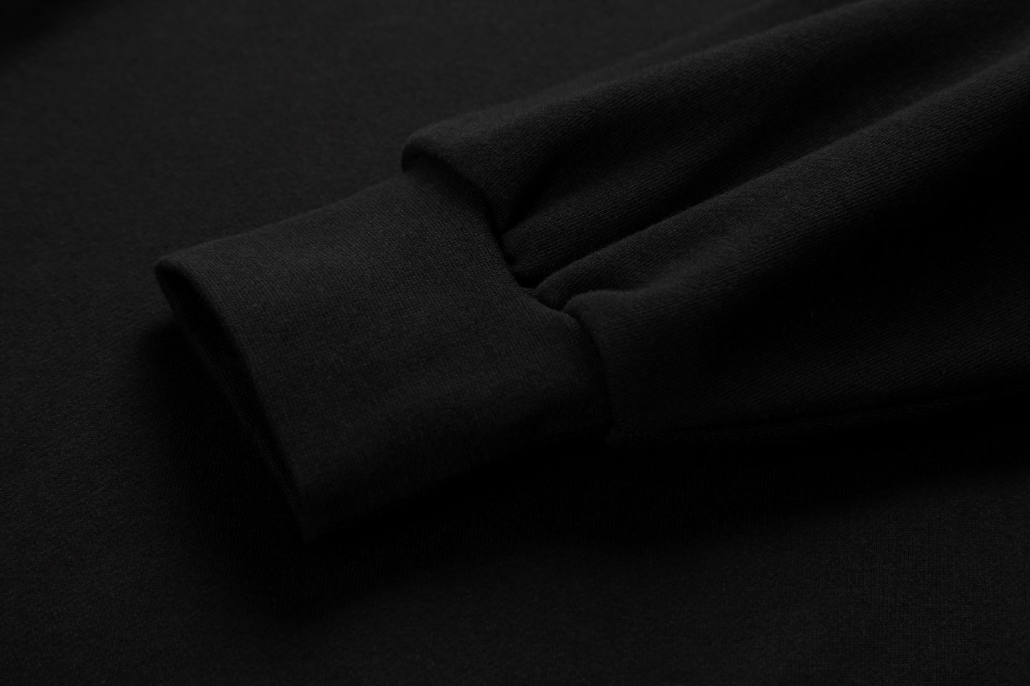 세나 / FOG 시즌 8 더블 라인 쿨 블랙 라미네이트 프린트 스웨트셔츠